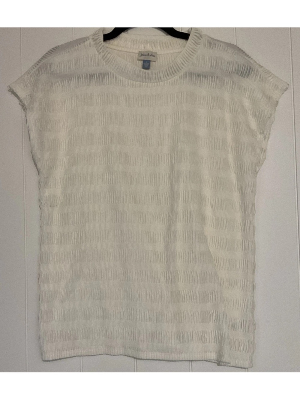 Yarn & Sea Women's L Cream Textured Knit Stretch Short Sleeve Crew Neck Shirt